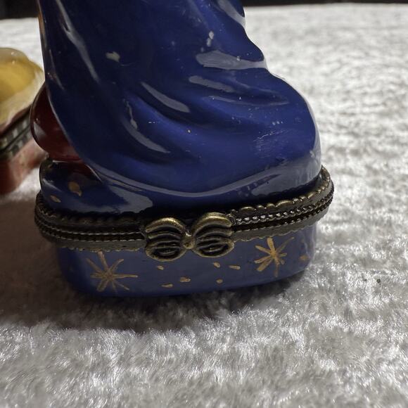 Holy Family Porcelain Hinged Trinket Box Set - Mary, Joseph & Baby Jesus - Picture 9 of 10